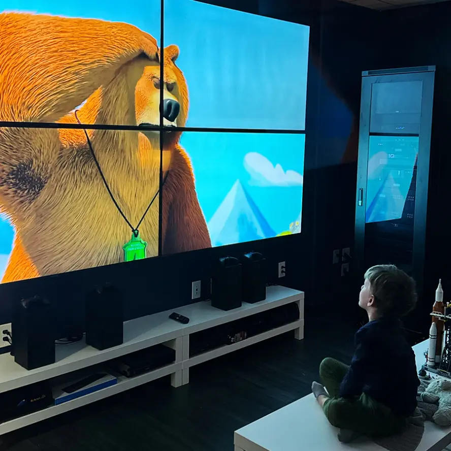 IQueue Media showroom system demo for clients.