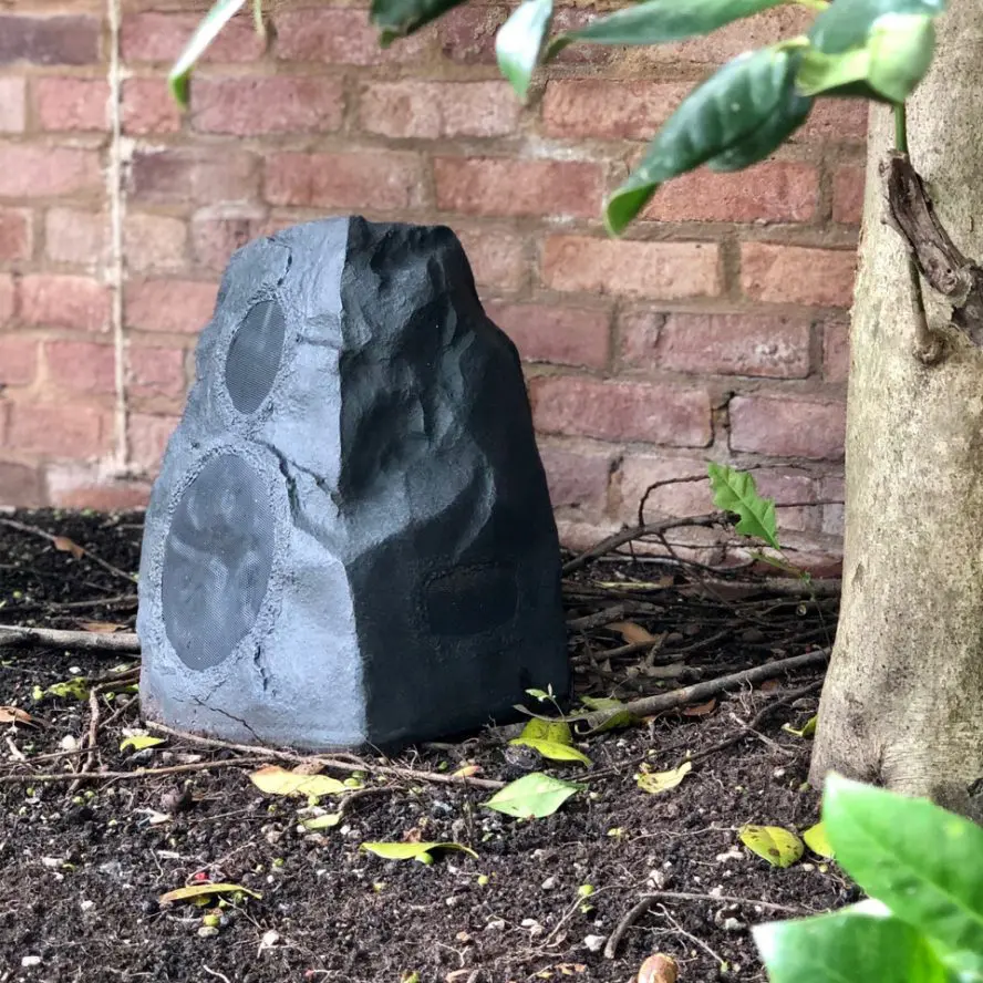 Outdoor speaker system, with rock appearance.