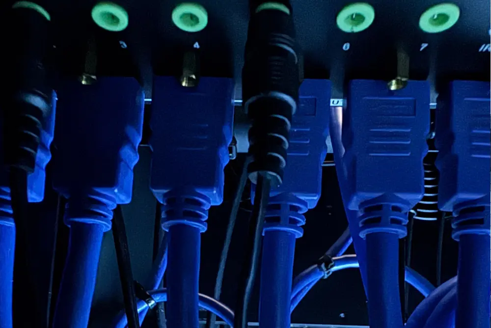 Why Home Builders and General Contractors Should Integrate AV and Automation Early